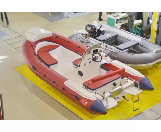 РИБ CAT FORTIS 490 - жестко-надувная моторная лодка, Тип дна: Стеклопластиковое дно, Цвет лодки: Красно-синий, изображение 2