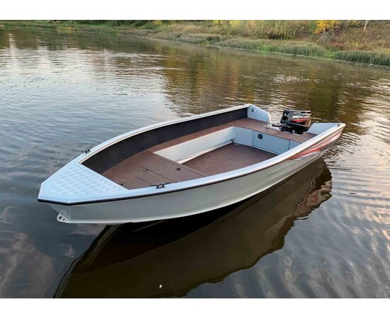 Windboat 4.2 EVO - алюминиевая моторная лодка с тентом и накладками, изображение 25
