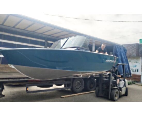 Windboat 4.6 DСX  Рестайлинг двухконсольная - алюминиевая моторная лодка, изображение 3