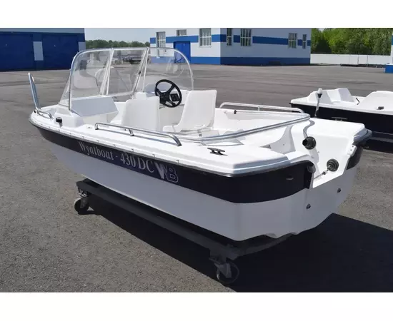 Пластиковая лодка Wyatboat-430 DC (тримаран), Модель: Wyatboat-430 DC (тримаран), изображение 9