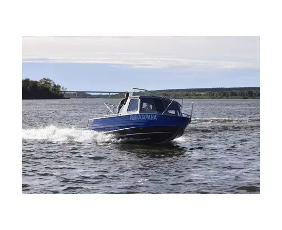 Алюминиевый катер Неман 550 с каютой, изображение 4