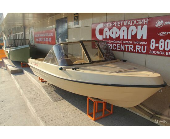 Лодка моторная Riverboat 41 Delta капот, изображение 6